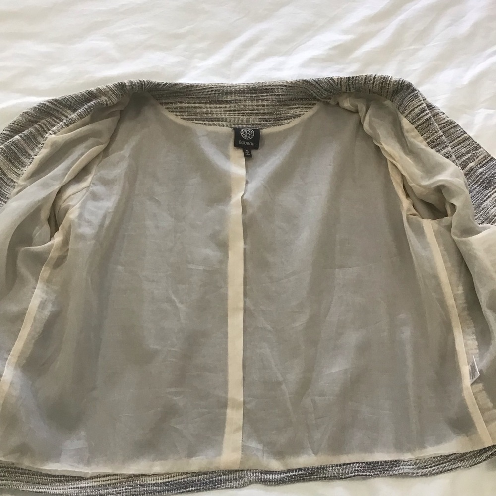 Bobeau Tan, Cream, Gray, Black Twill Bell Sleeve Blazer, Size XL - Picture 9 of 14